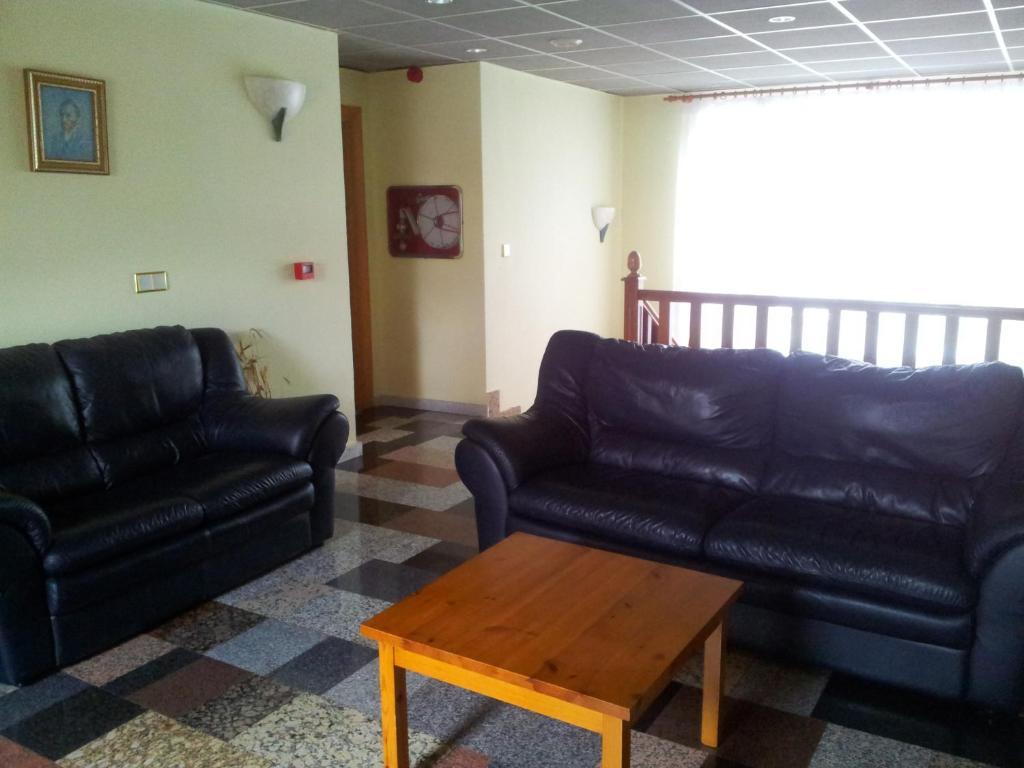 Hostal Casa Ramon Куинтанар де ла Сиера Екстериор снимка